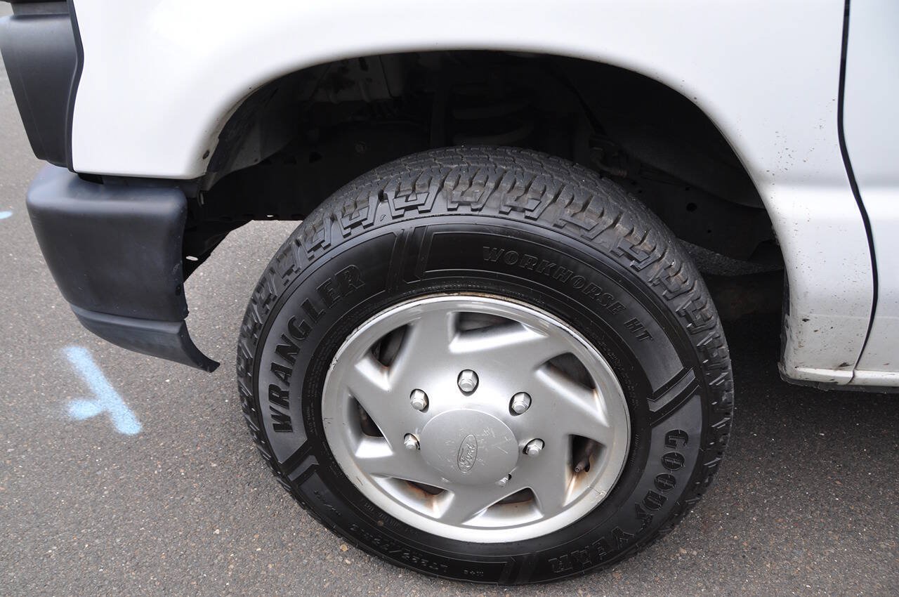 Used 2013 Ford E-150 and Econoline 150 w/ PWR Group RWD image 32