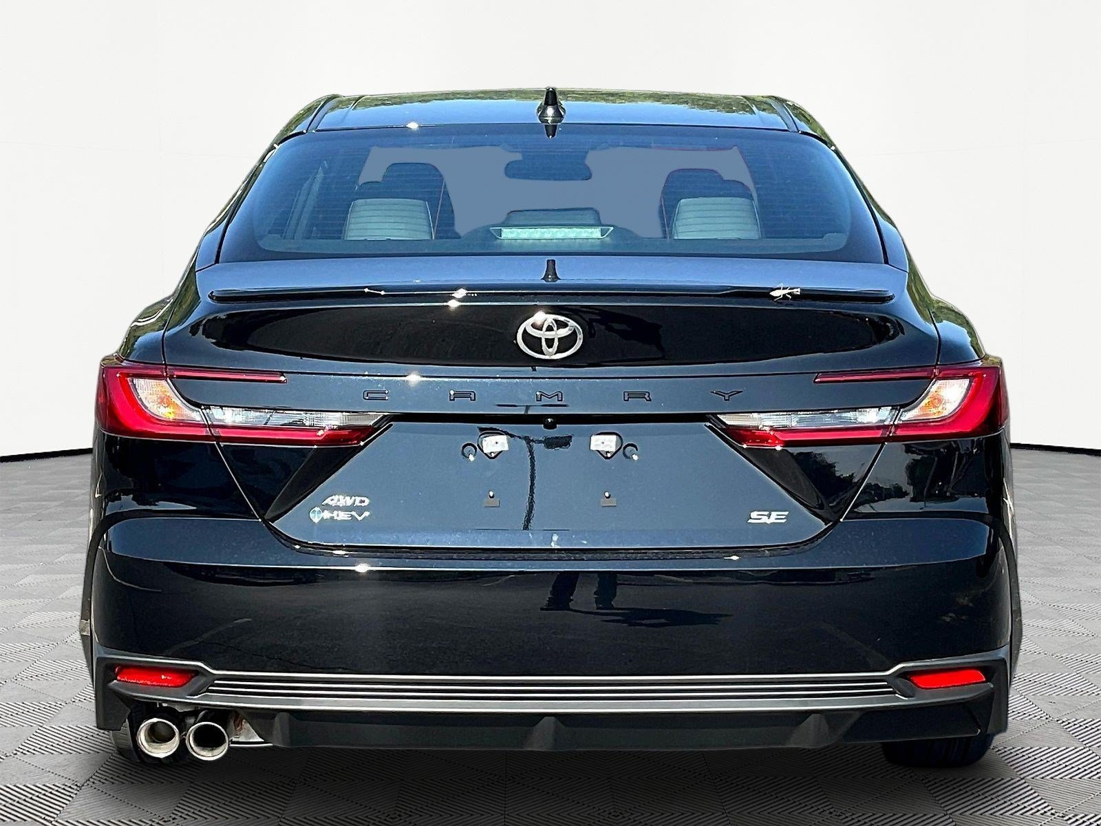 Used 2026 Toyota Camry SE AWD/4WD image 5