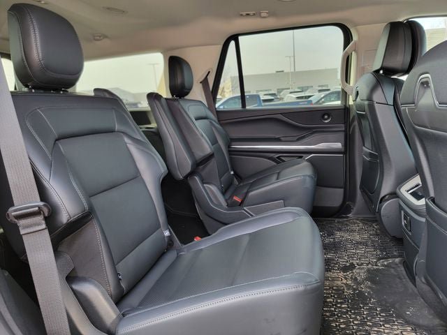 New 2026 Lincoln Navigator Premiere image 23