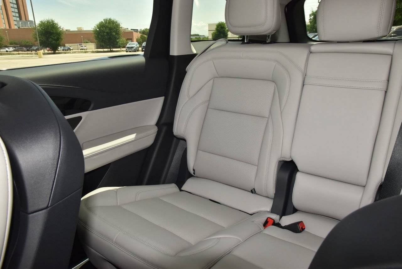 New 2026 Lincoln Nautilus Premier w/ Equipment Group 102A AWD/4WD image 19