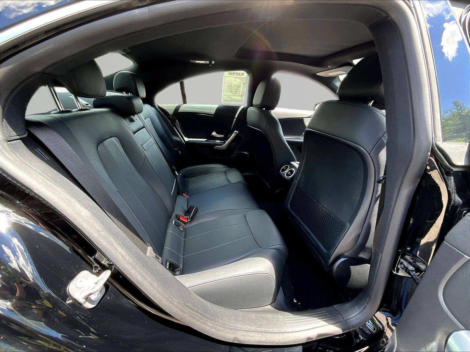 Used 2025 Mercedes-Benz CLA 250 image 25
