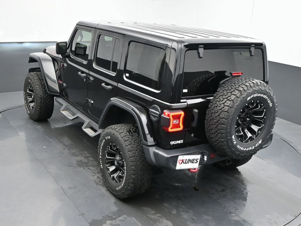Used 2018 Jeep Wrangler Unlimited Rubicon w/ Dual Top Group AWD/4WD image 42