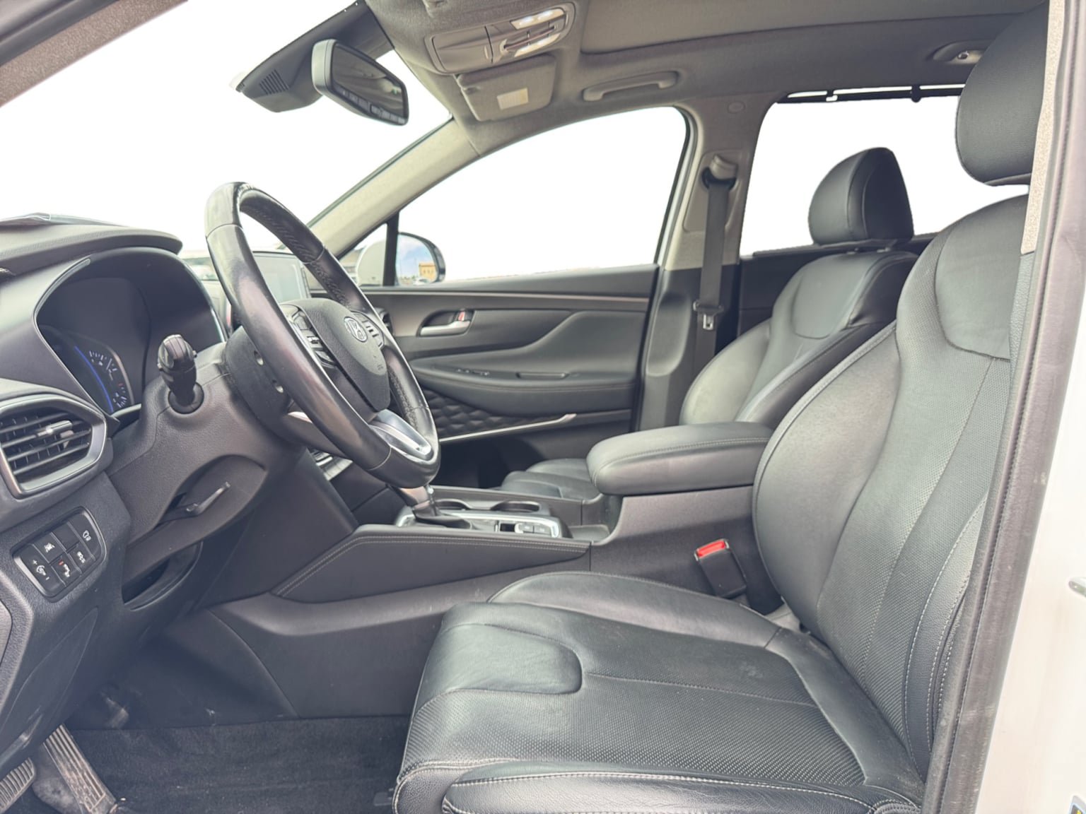 Used 2019 Hyundai Santa Fe FWD image 10