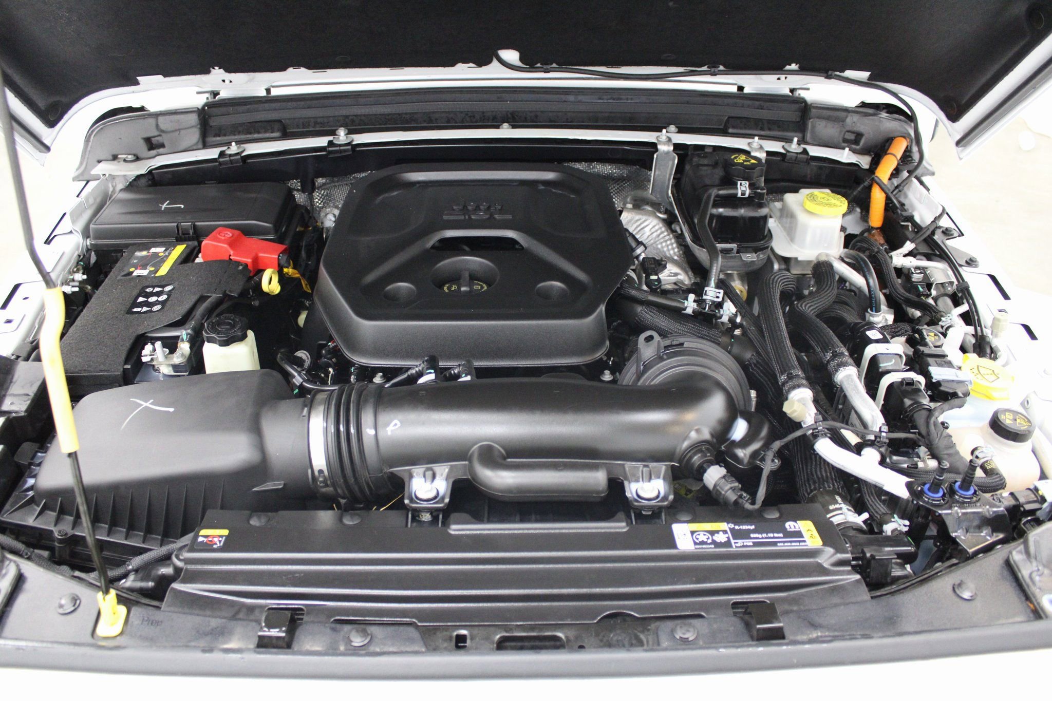 Used 2024 Jeep Wrangler Unlimited Sahara image 10