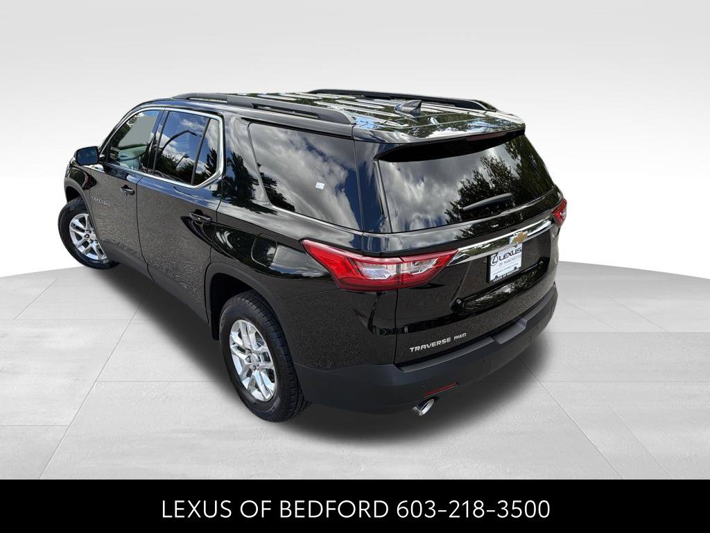 Used 2020 Chevrolet Traverse LT w/ Driver Confidence II Package AWD/4WD image 4