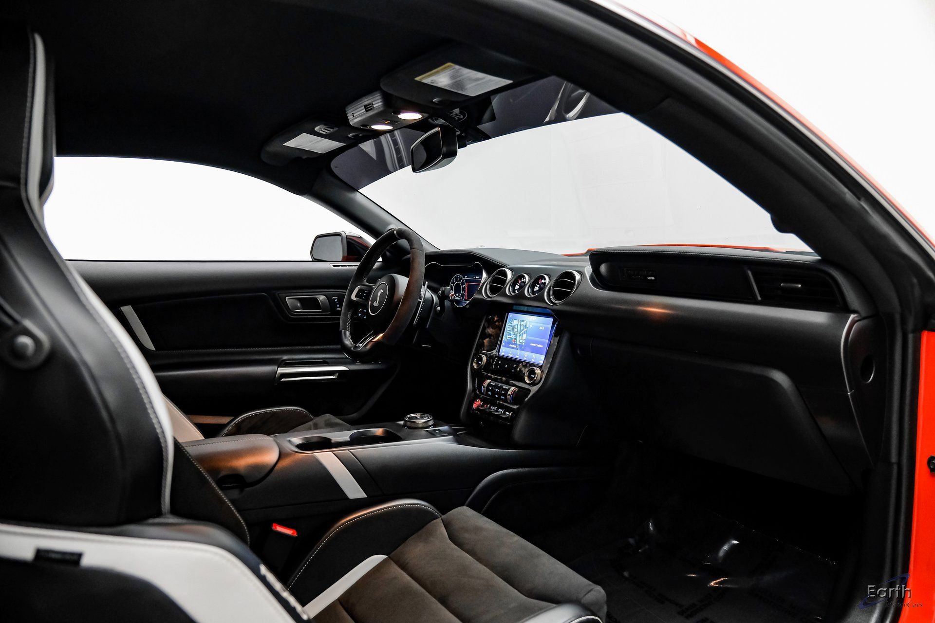 Used 2022 Ford Mustang Shelby GT500 w/ Technology Package image 47