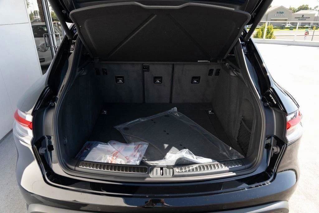 New 2026 Porsche Macan image 99