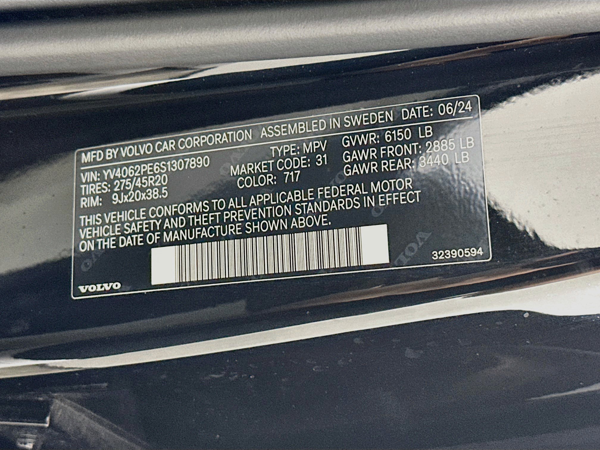 Used 2025 Volvo XC90 B6 Plus w/ Protection Package Premier AWD/4WD image 12