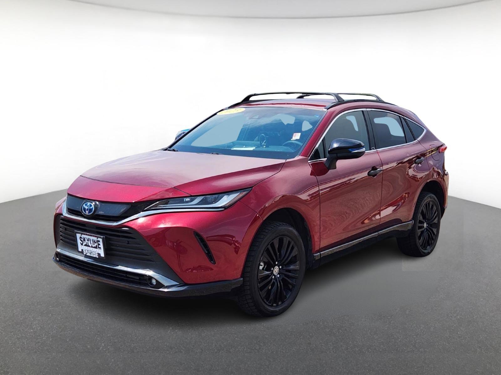 Used 2023 Toyota Venza Nightshade AWD/4WD image 2