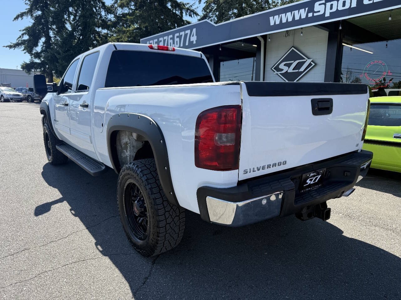 Used 2013 Chevrolet Silverado 2500 LT w/ Interior Plus Package RWD image 9