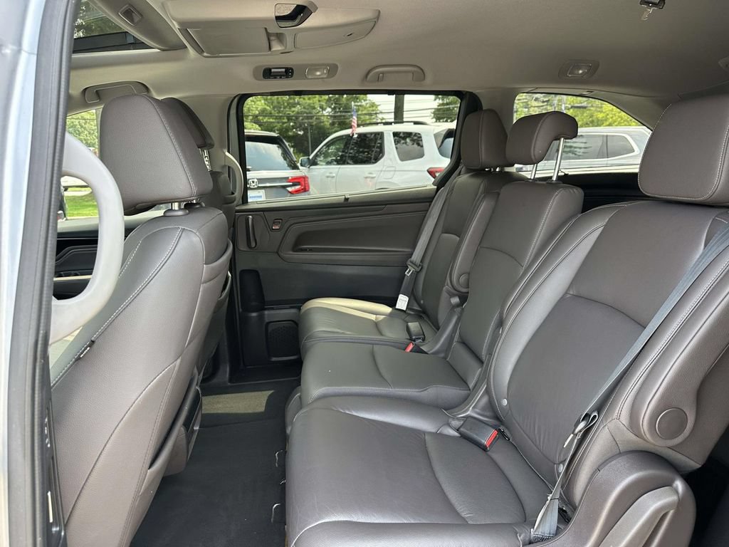 Certified 2023 Honda Odyssey Touring image 9