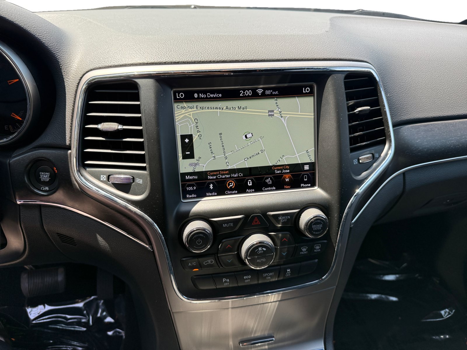 Used 2018 Jeep Grand Cherokee Limited RWD image 12