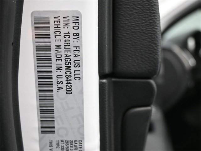 Used 2021 Jeep Grand Cherokee Laredo X image 20