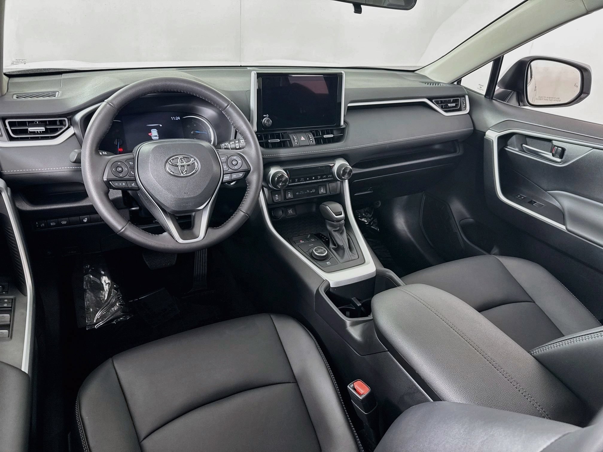 Certified 2024 Toyota RAV4 XLE Premium w/ Weather Package AWD/4WD image 19