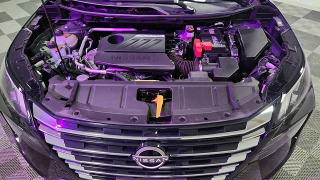 Used 2024 Nissan Rogue SV w/ SV Premium Package image 24