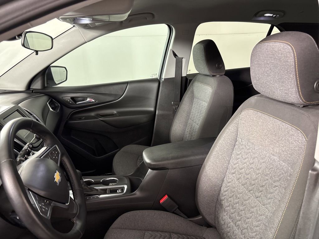 Used 2023 Chevrolet Equinox LT image 29