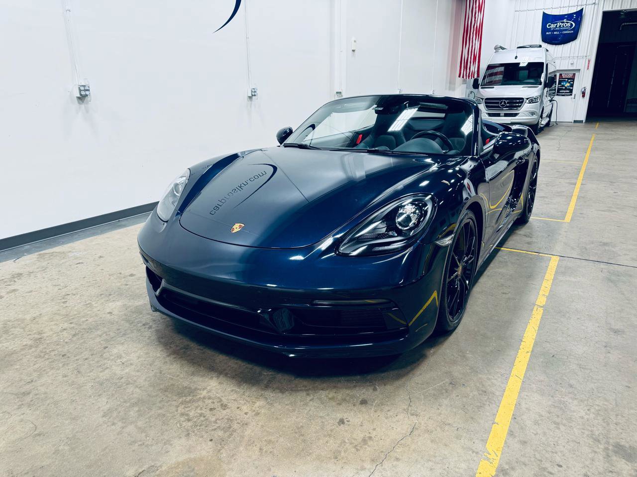 Used 2019 Porsche 718 Boxster GTS image 3