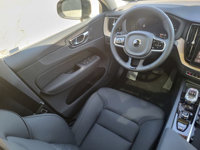 New 2026 Volvo XC60 T8 Plus w/ Climate Package PRO AWD/4WD image 10