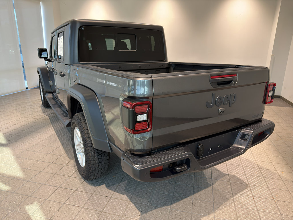 Used 2020 Jeep Gladiator Sport w/ Quick Order Package 24S image 3