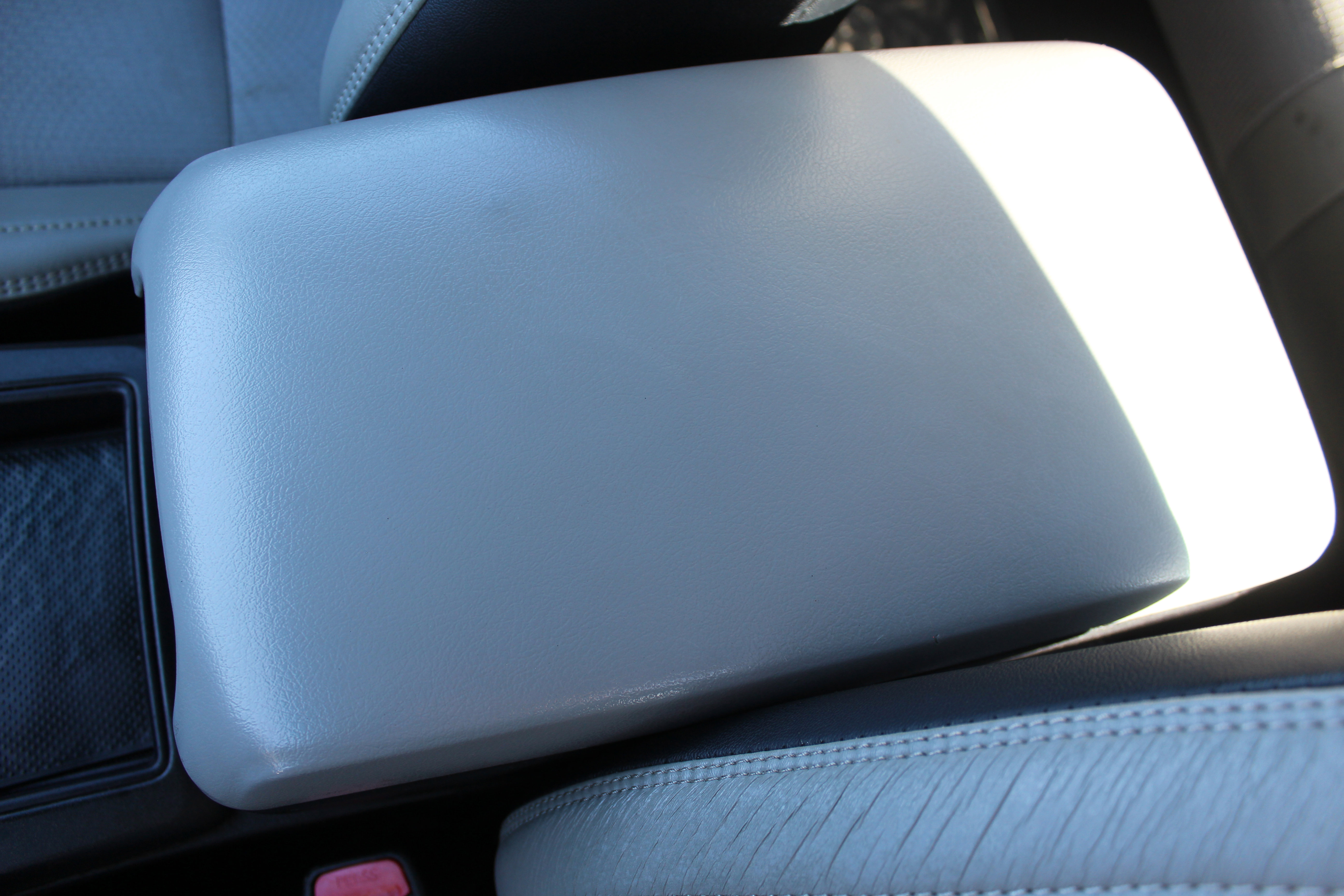 Used 2017 Toyota Camry SE w/ Moonroof Package image 37