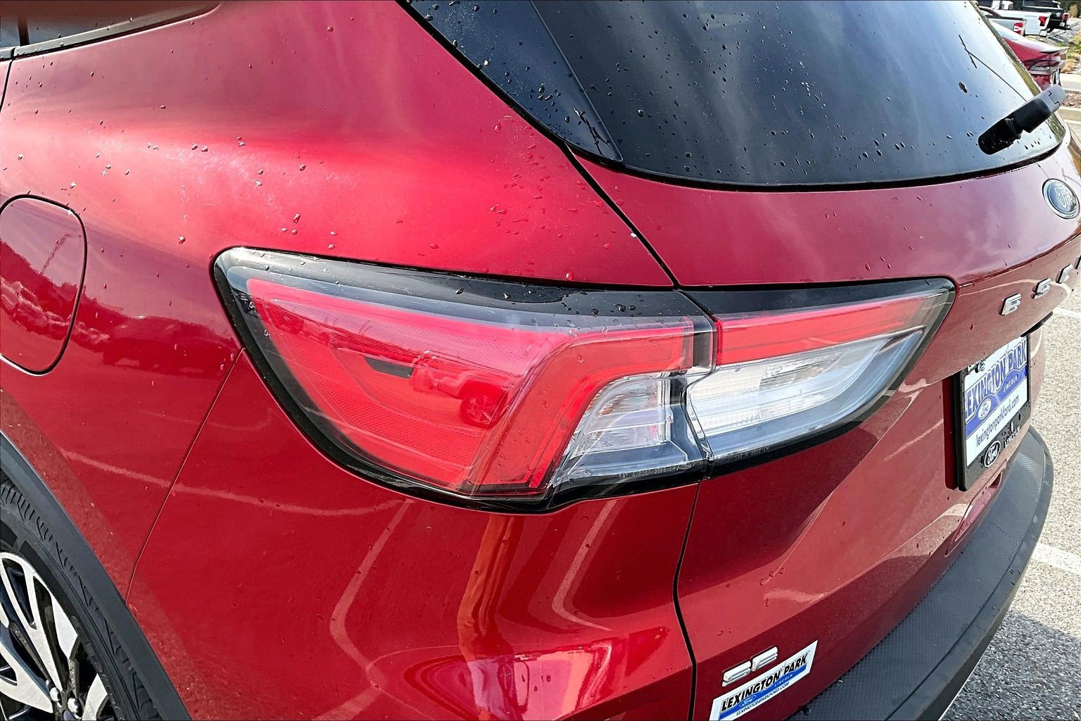 Used 2020 Ford Escape SE Sport AWD/4WD image 23