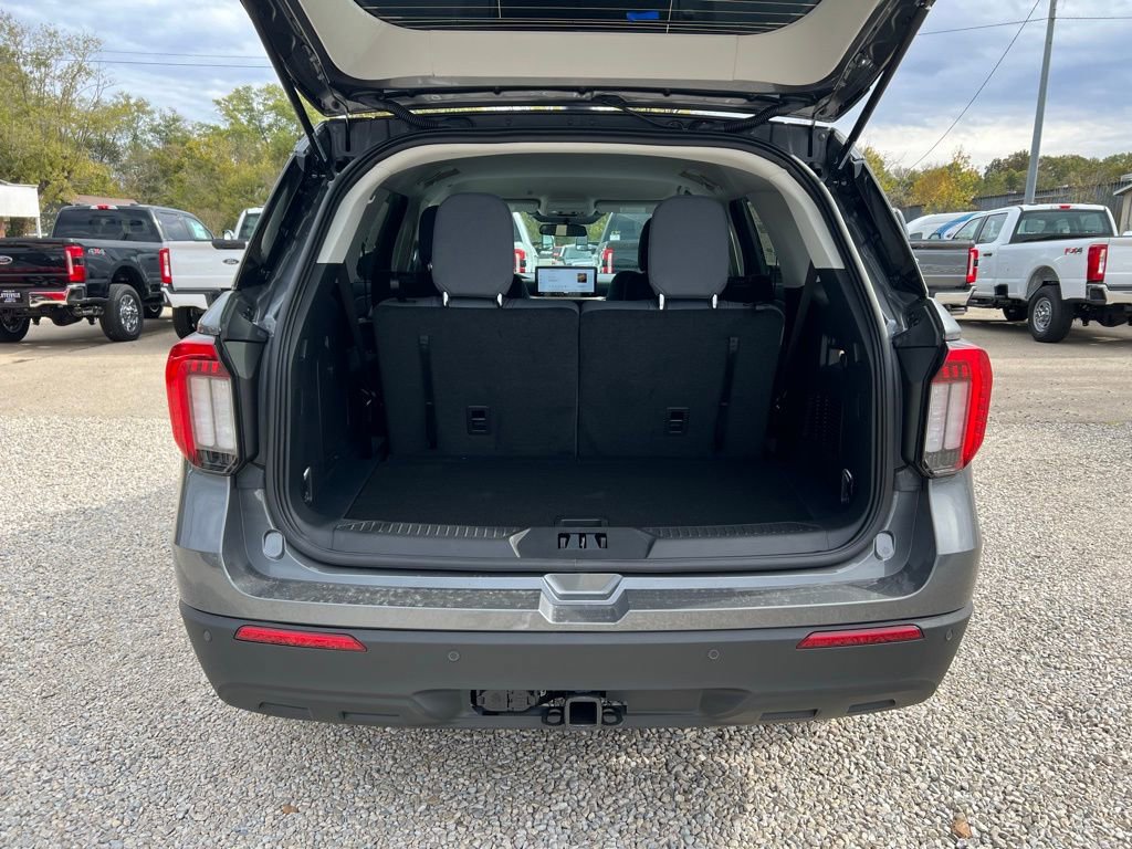 New 2026 Ford Explorer Active image 17