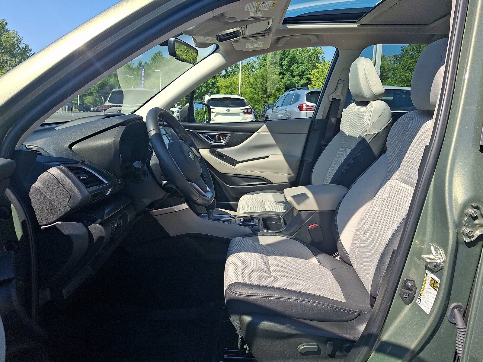 Used 2021 Subaru Forester Premium AWD/4WD image 13