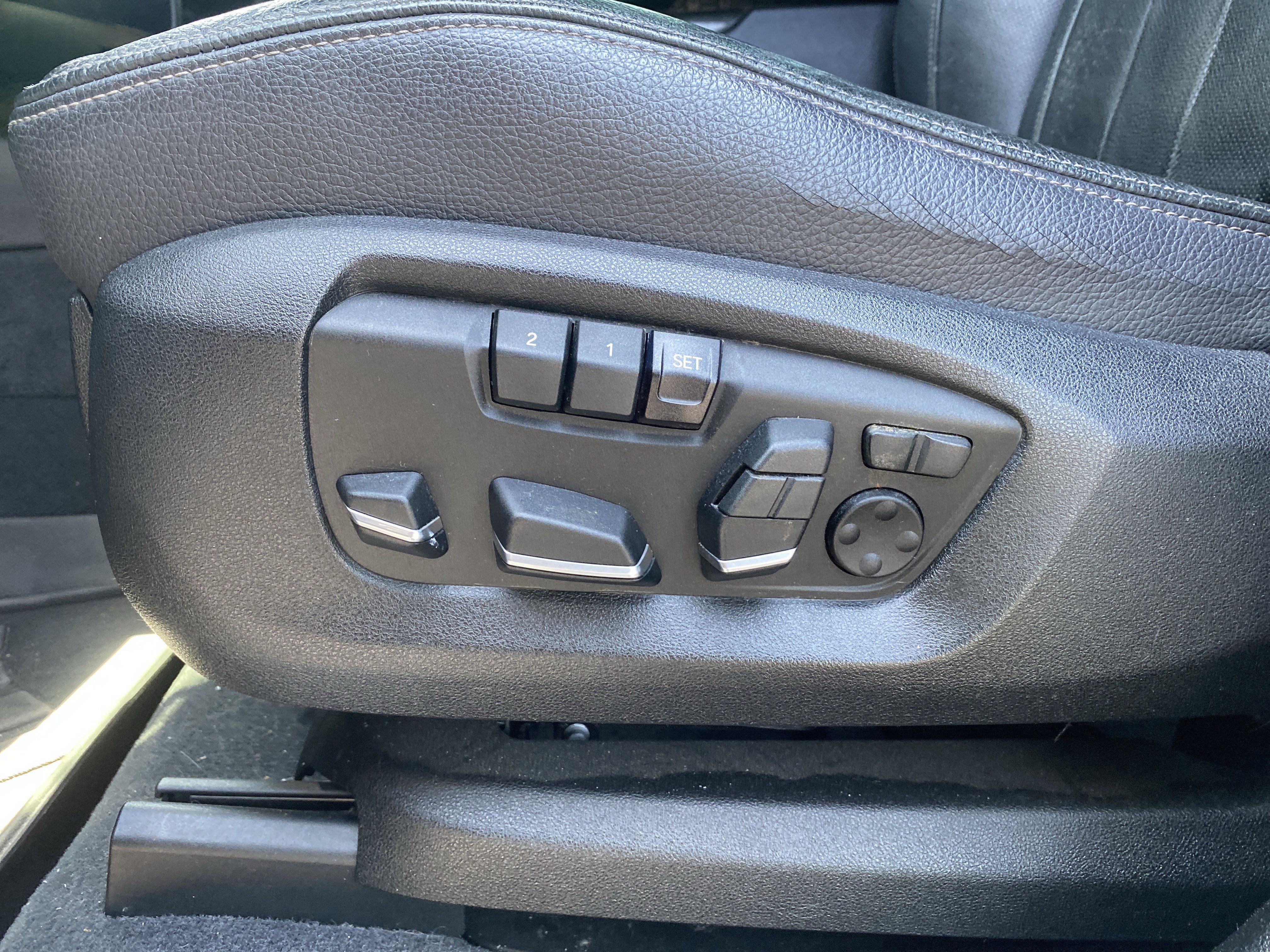 Used 2018 BMW X5 xDrive50i image 17