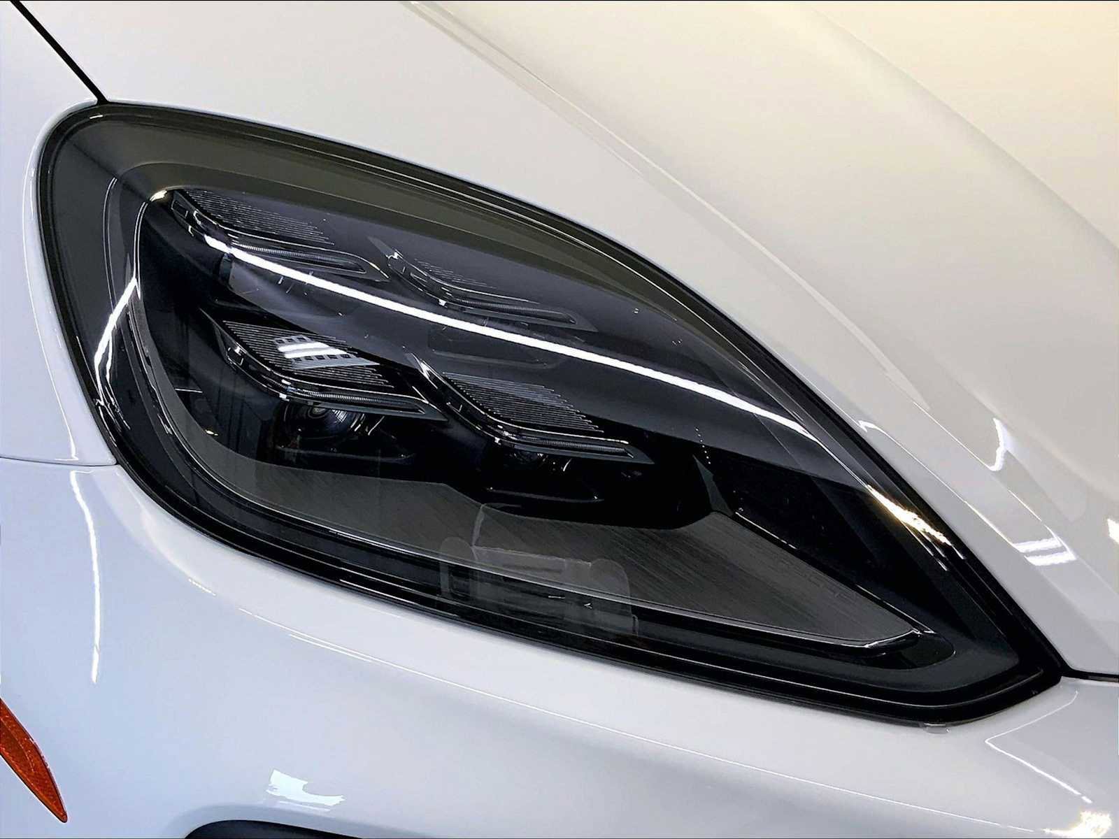 New 2026 Porsche Cayenne image 12