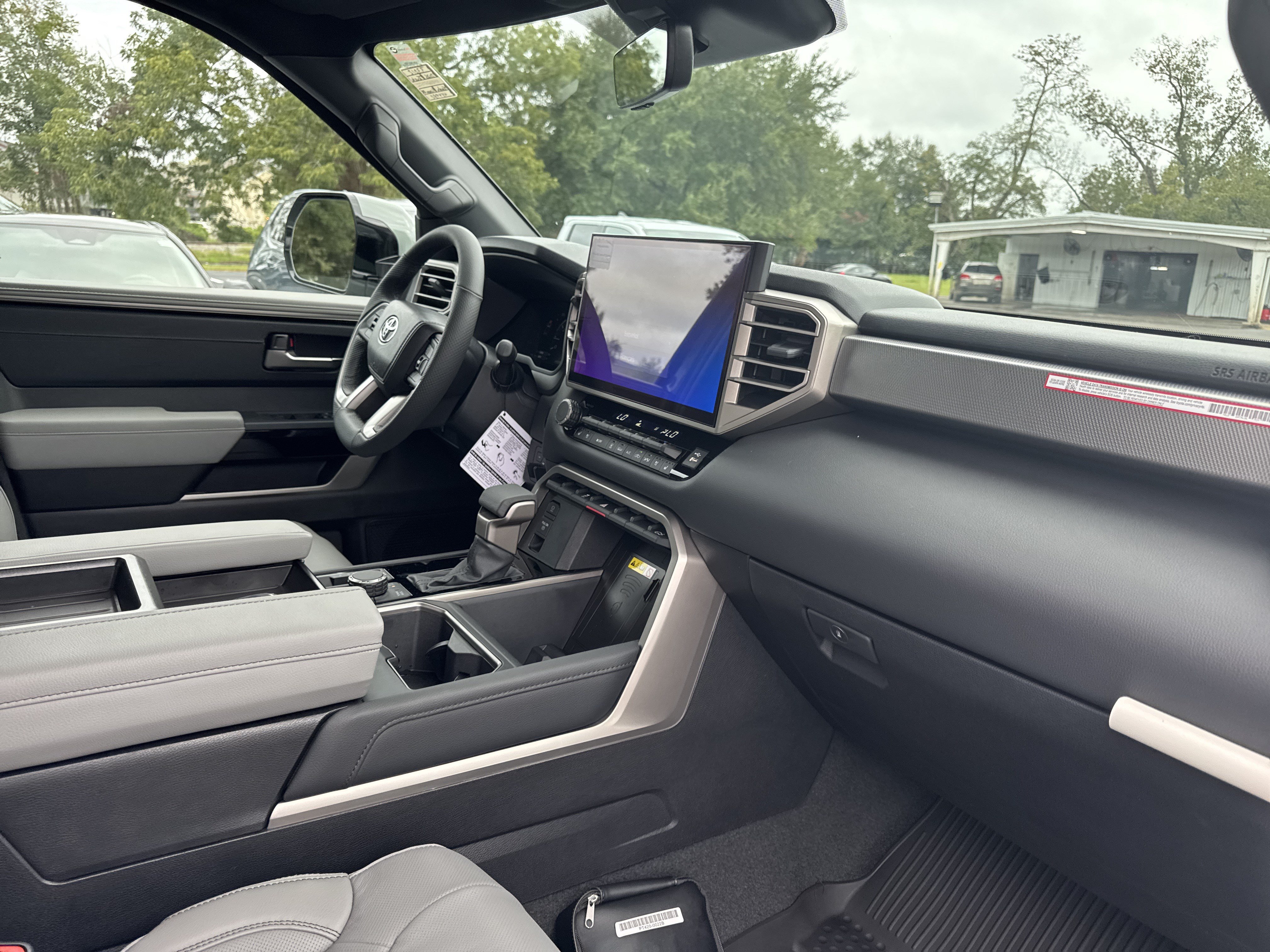 New 2026 Toyota Tundra Limited AWD/4WD image 34