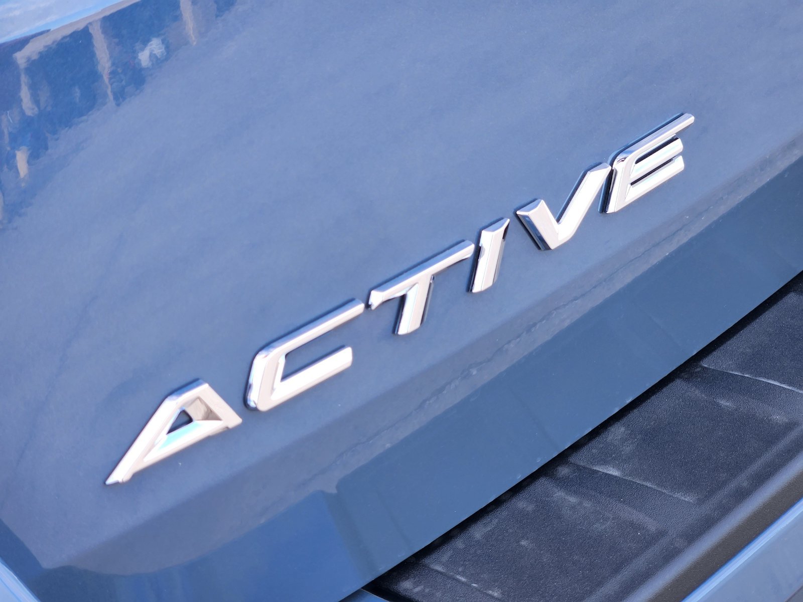 New 2027 Ford Explorer Active w/ Active Comfort Package RWD image 12