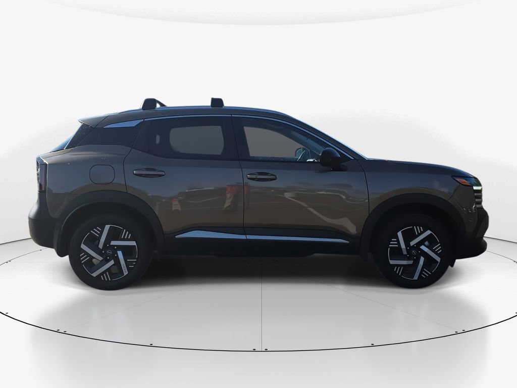 New 2026 Nissan Kicks SV w/ SV Premium Package image 4
