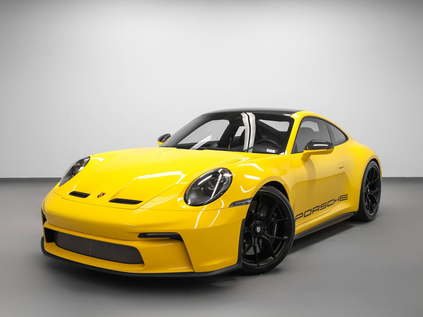Certified 2023 Porsche 911 GT3 RWD image 1