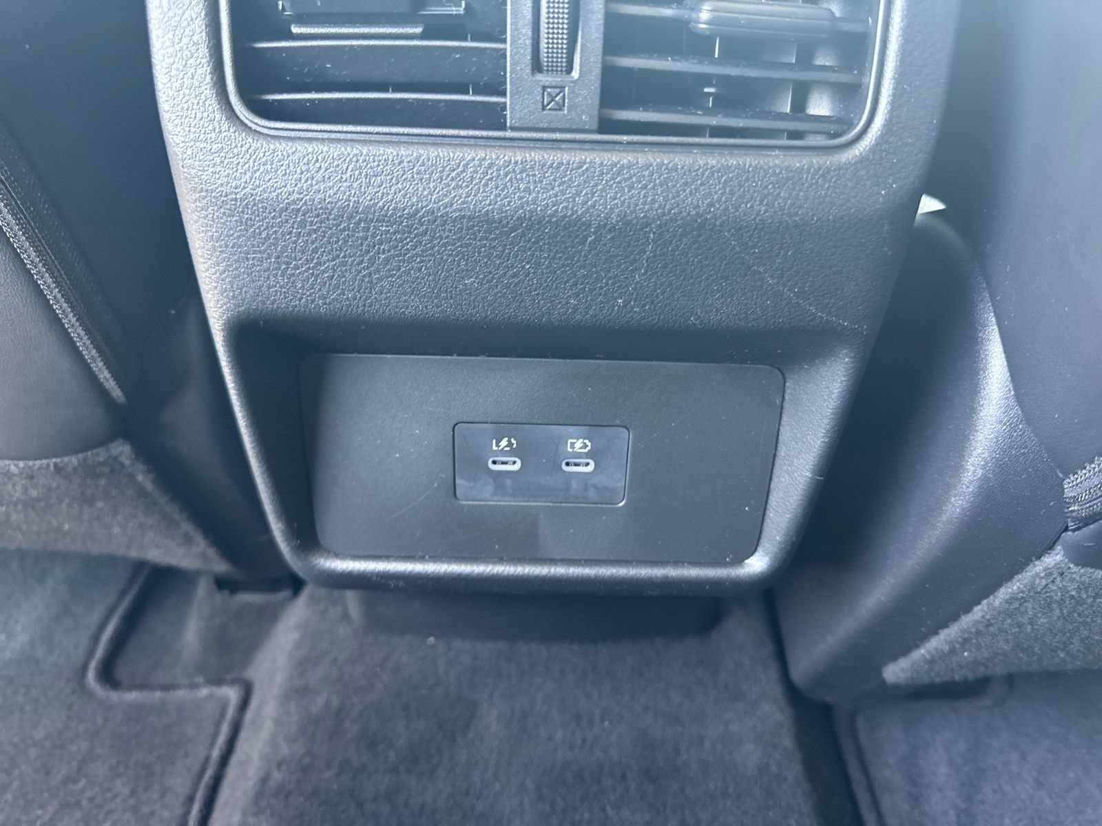 Certified 2024 Nissan Rogue Platinum FWD image 38