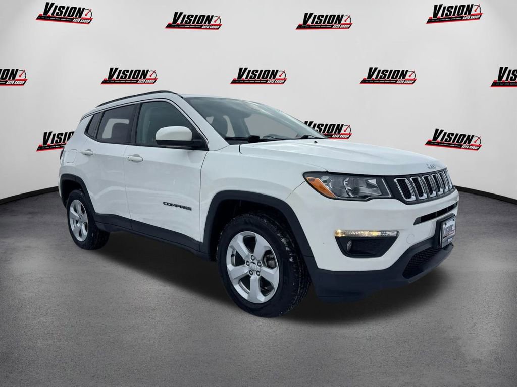 Used 2020 Jeep Compass Latitude w/ Cold Weather Group image 3