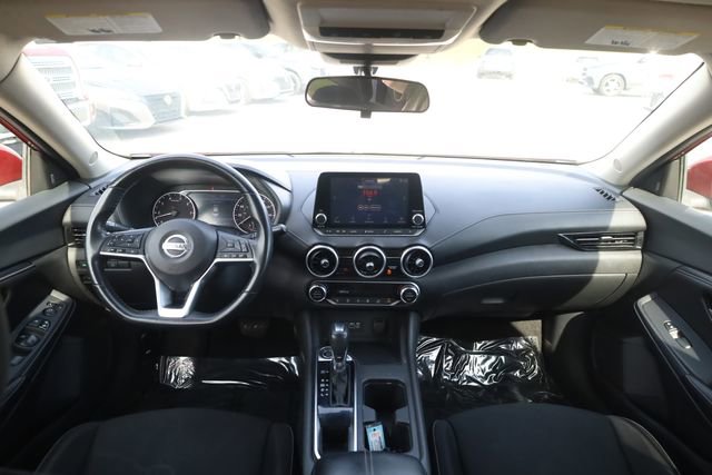 Used 2020 Nissan Sentra SV image 11