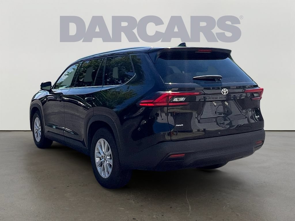 Used 2025 Toyota Grand Highlander AWD image 5