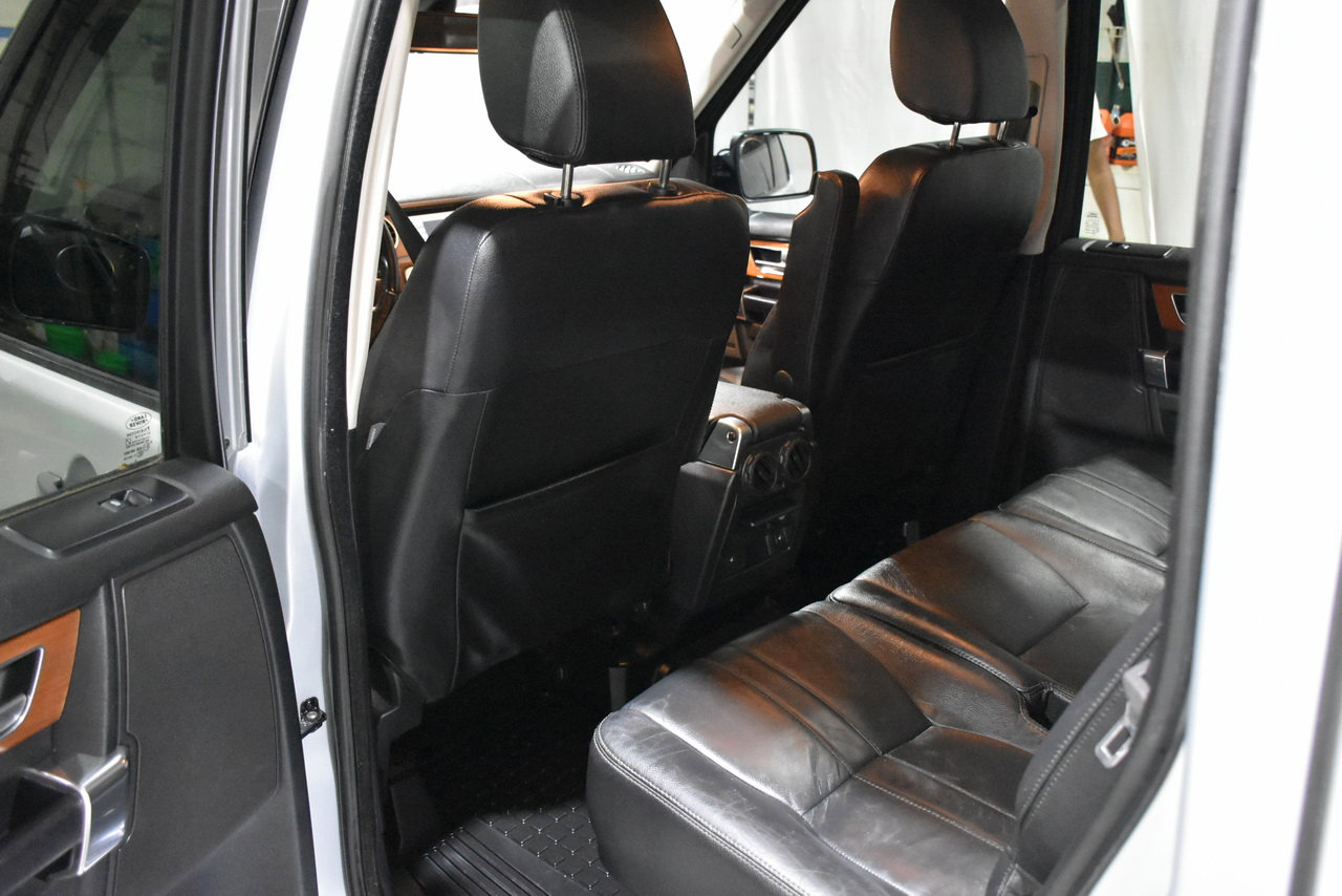 Used 2010 Land Rover LR4 HSE image 36