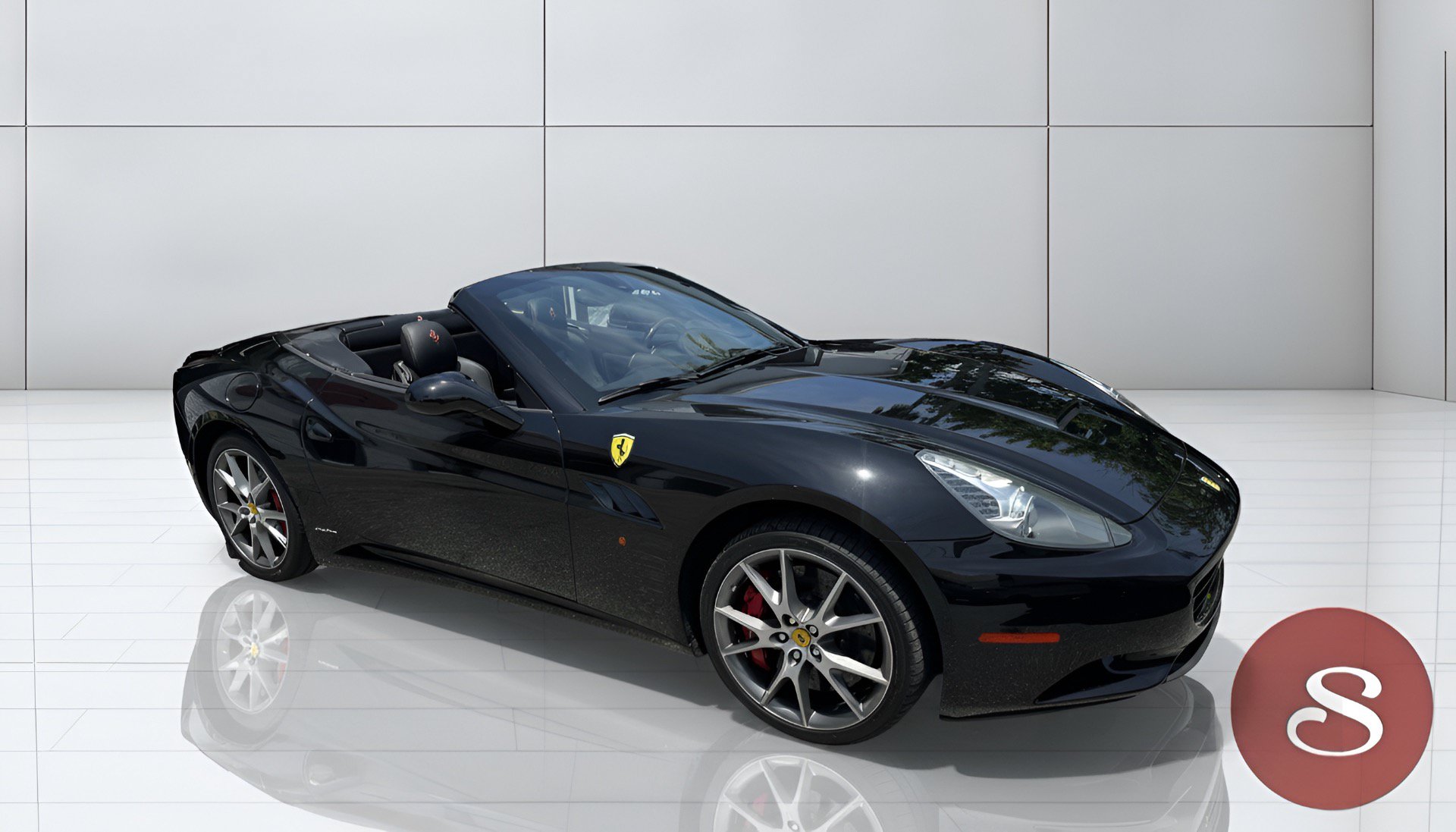Used 2011 Ferrari California RWD image 9