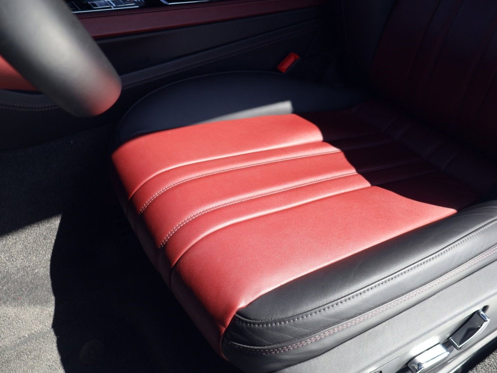 Certified 2023 Bentley Continental GT Mulliner AWD/4WD image 7