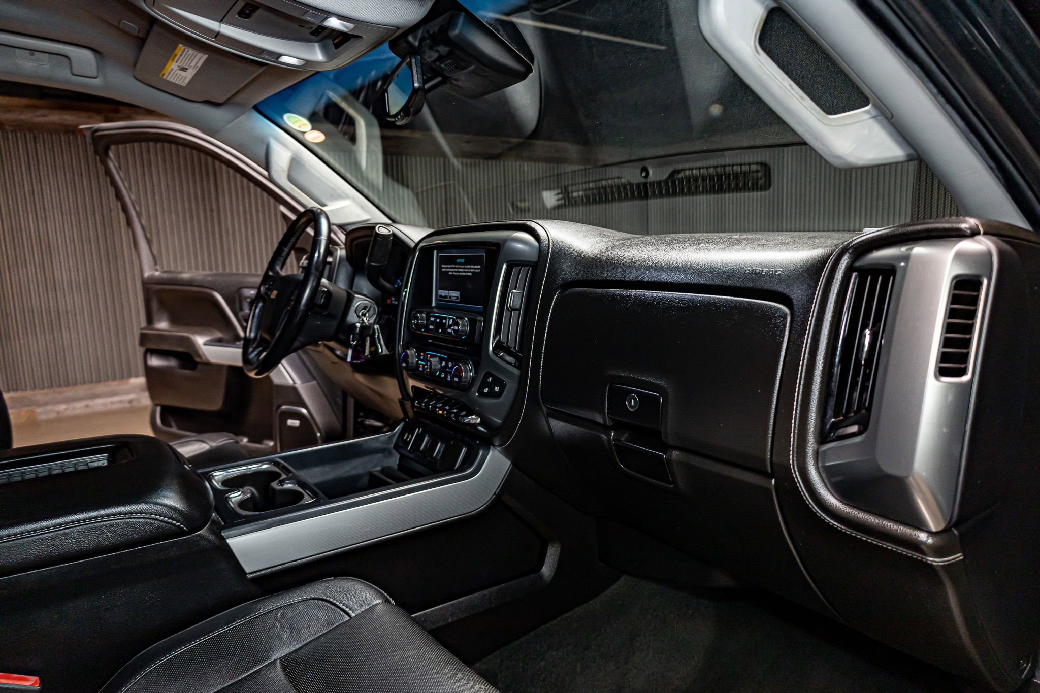 Used 2018 Chevrolet Silverado 1500 LTZ Z71 w/ LTZ Plus Package image 20