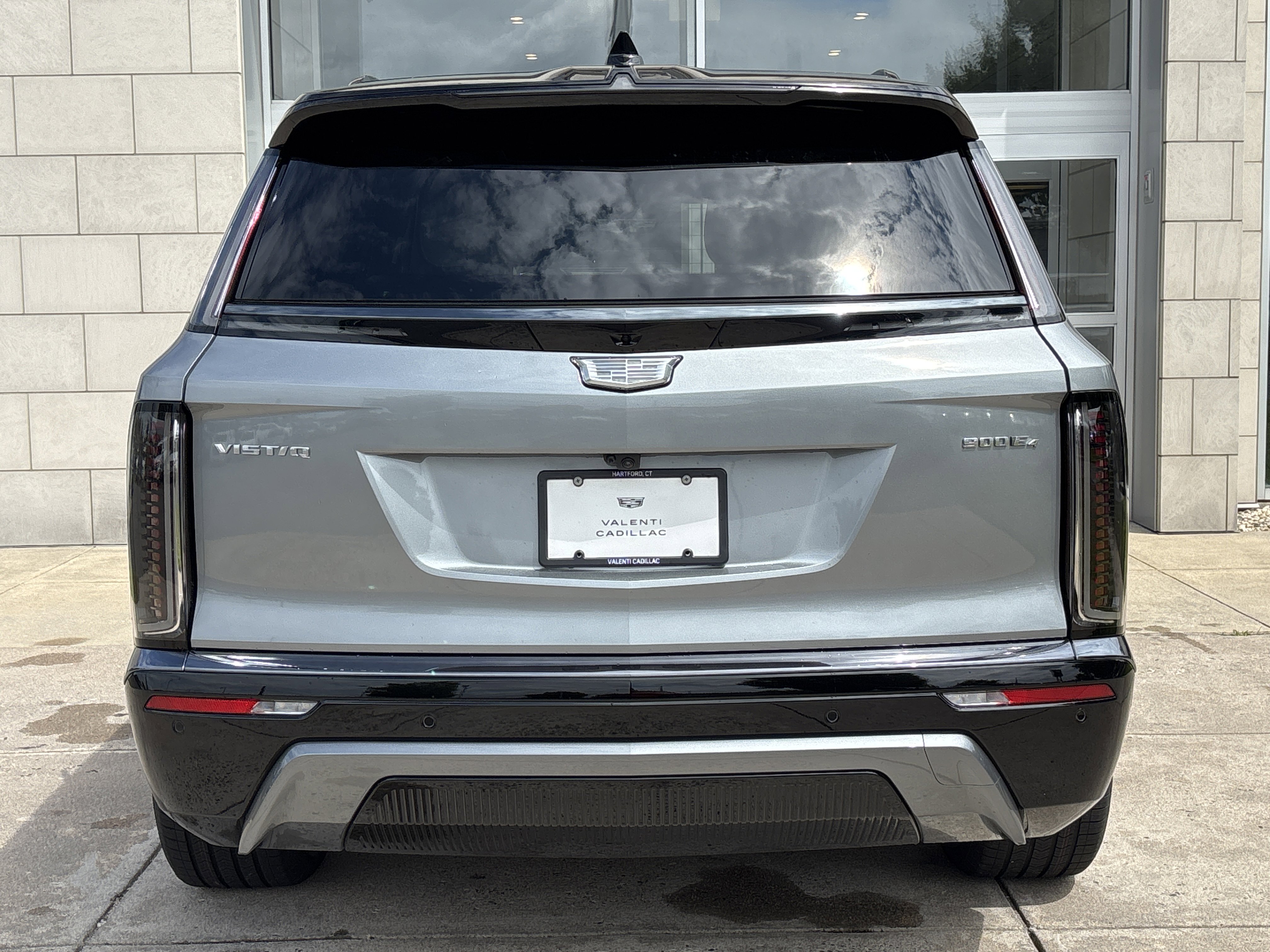 New 2026 Cadillac Vistiq Sport image 7