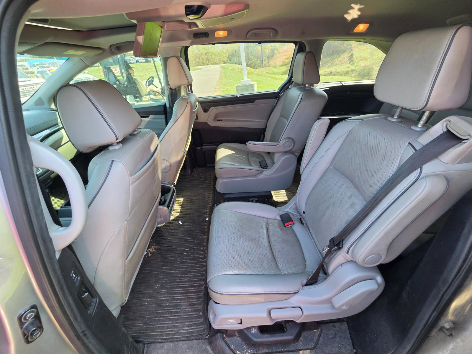 Used 2021 Honda Odyssey Elite image 8