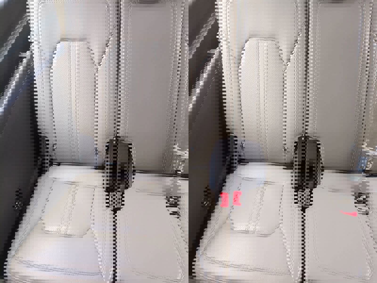 Used 2020 Ford Expedition Max Limited image 22