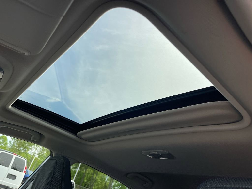 Used 2024 Subaru Crosstrek 2.0i Premium image 11