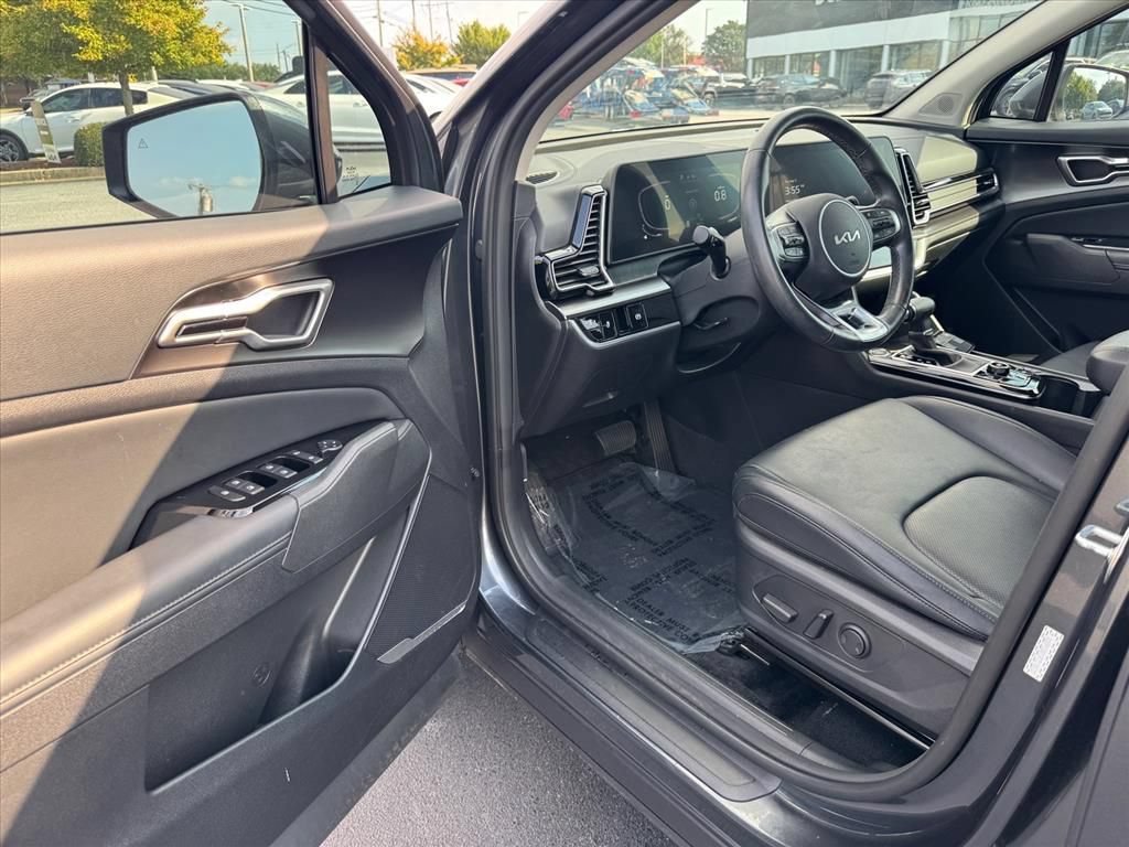 Certified 2023 Kia Sportage EX FWD image 14