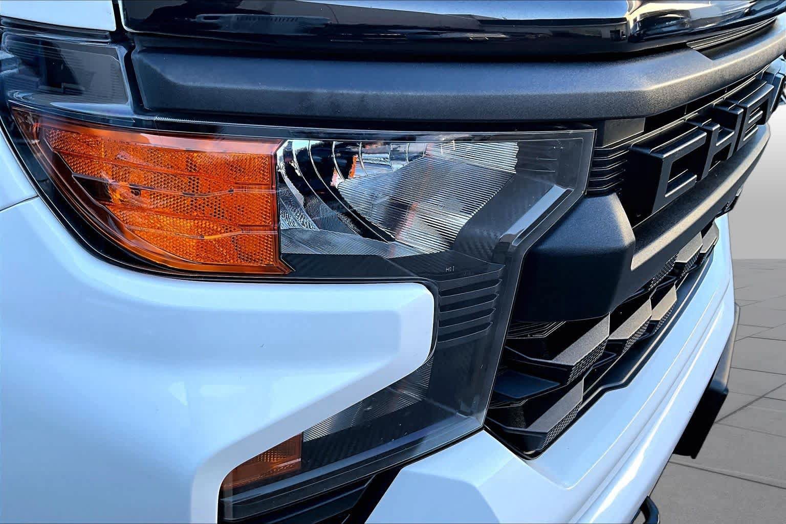 Used 2024 Chevrolet Silverado 1500 Custom w/ LPO, Dark Essentials Package AWD/4WD image 26