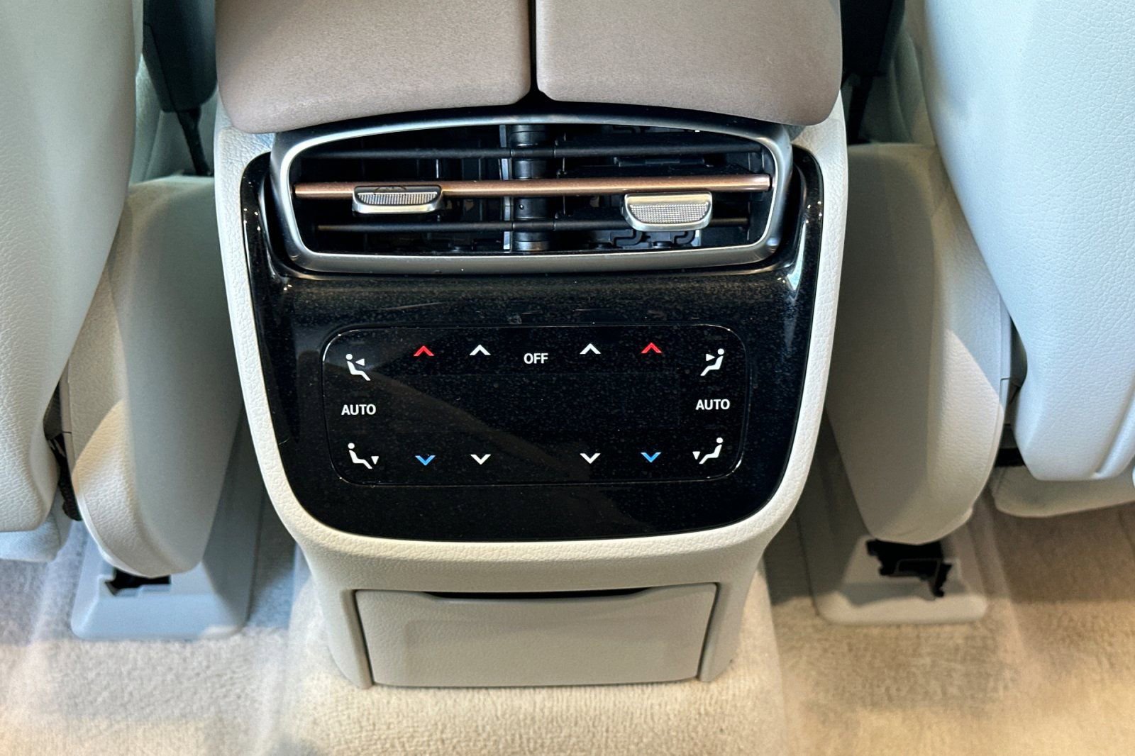 Certified 2023 Mercedes-Benz EQS 450+ SUV image 17