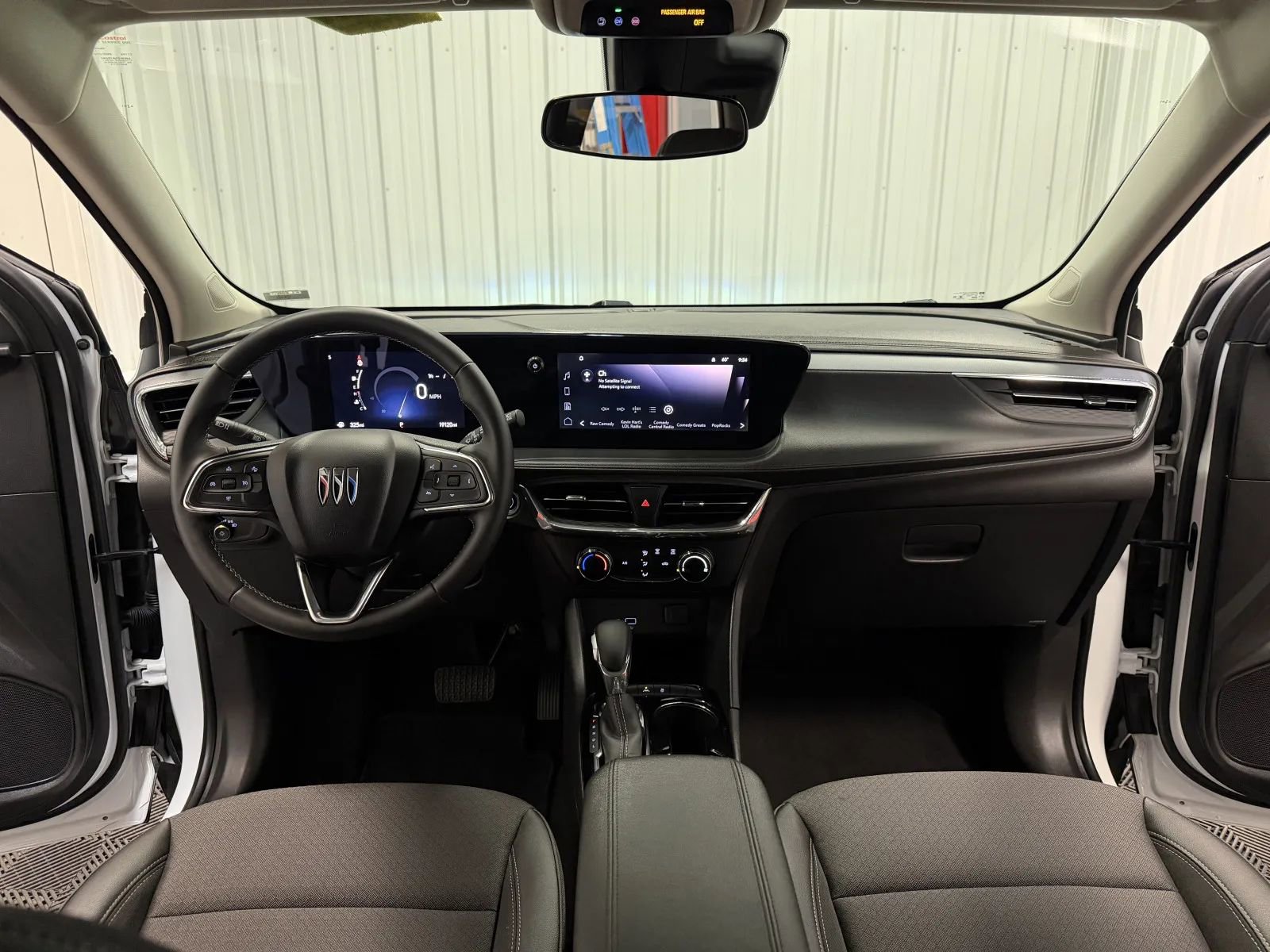 Used 2025 Buick Encore GX Preferred image 28