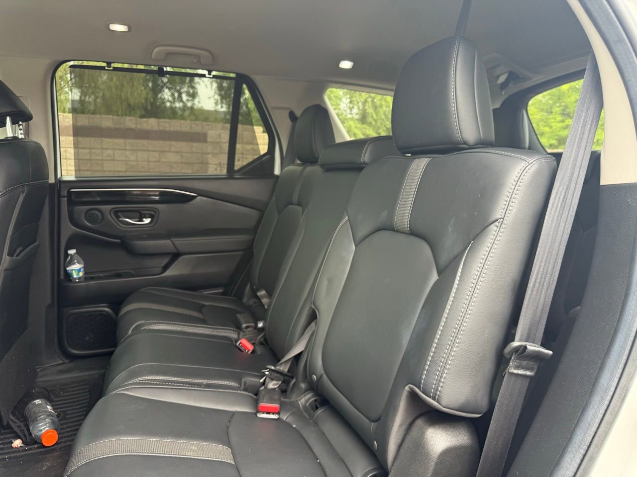 Used 2025 Honda Pilot EX-L image 10